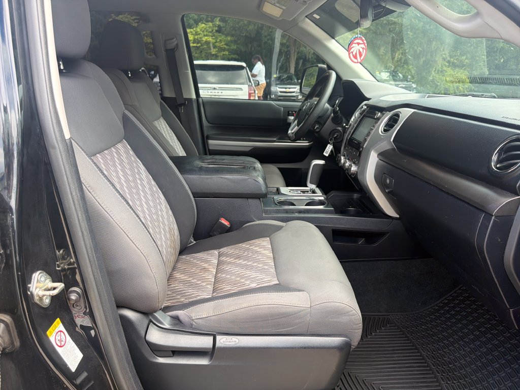 Used 2019 Toyota Tundra SR5 w/ Convenience Package AWD/4WD image 39