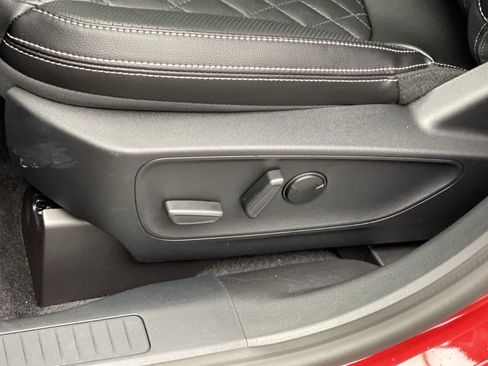 New 2024 Ford Escape PHEV w/ PHEV Premium Package image 10