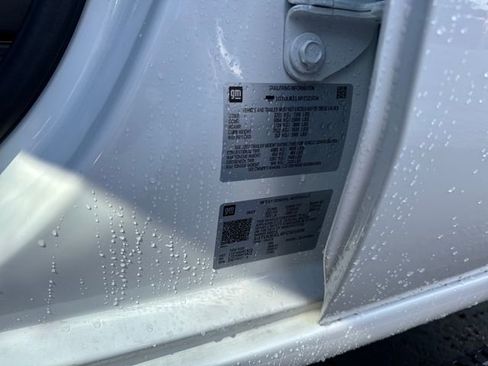 Certified 2023 GMC Sierra 1500 AT4 image 30