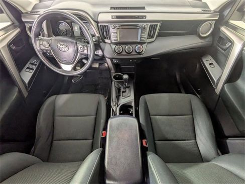 Used 2018 Toyota RAV4 LE w/ Carpet Mat Package image 23