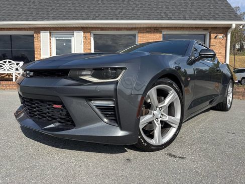 Used 2017 Chevrolet Camaro SS image 34