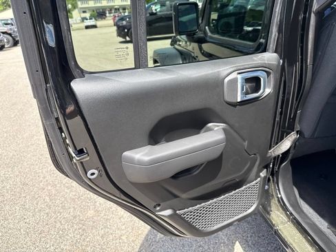 New 2026 Jeep Wrangler Unlimited Sport AWD/4WD image 20