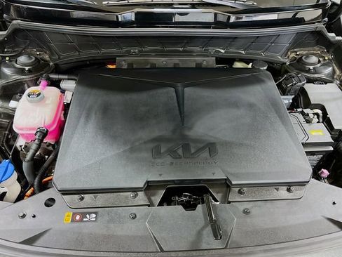 Used 2024 Kia Niro Wind image 29