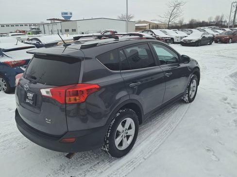 Used 2013 Toyota RAV4 XLE image 7