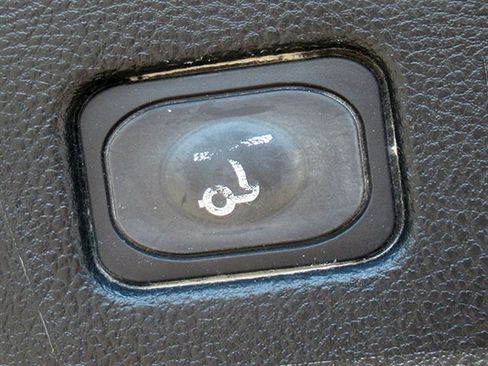 Used 2022 Ford Edge Titanium AWD/4WD image 11