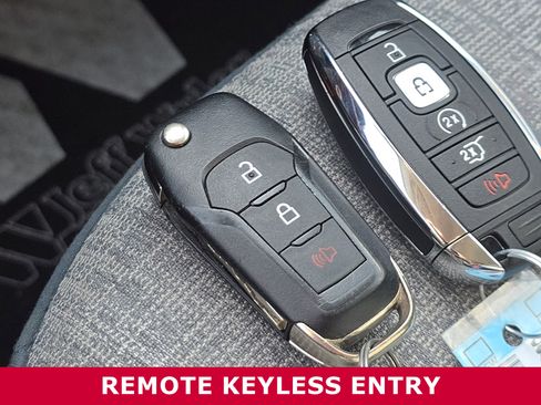 Used 2024 Ford Maverick XLT image 32