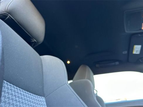 Certified 2022 Dodge Challenger GT image 15