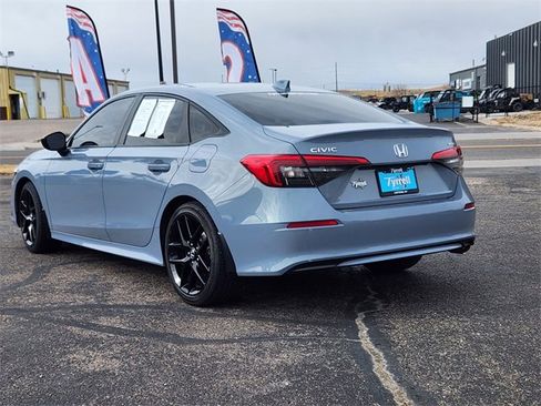Used 2024 Honda Civic Sport image 4