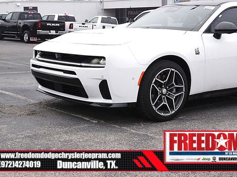 New 2026 Dodge Charger Scat Pack AWD/4WD image 40