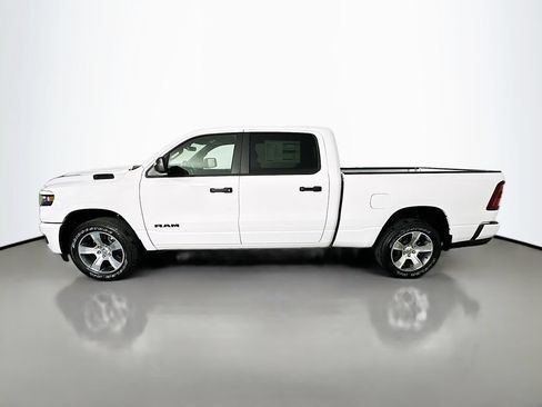 New 2026 RAM 1500 Express AWD/4WD image 4