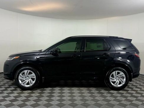 New 2025 Land Rover Discovery Sport S image 4