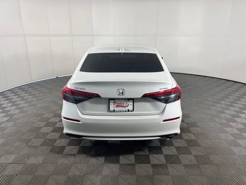 Used 2023 Honda Civic Sport image 6