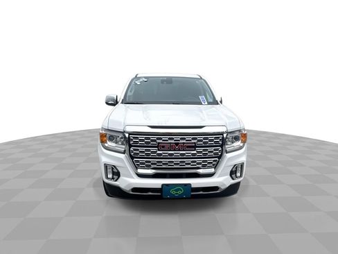 Certified 2022 GMC Canyon Denali image 3