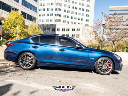 Used 2018 INFINITI Q50 Red Sport 400 w/ Sensory Package (Sport) image 8