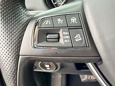 Used 2023 Maserati Levante GT AWD/4WD image 38
