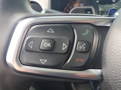 Used 2024 Jeep Wrangler Unlimited Sahara AWD/4WD image 29
