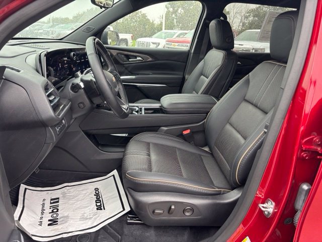 Certified 2026 Chevrolet Traverse High Country w/ LPO, Floor Liner Package AWD/4WD image 18