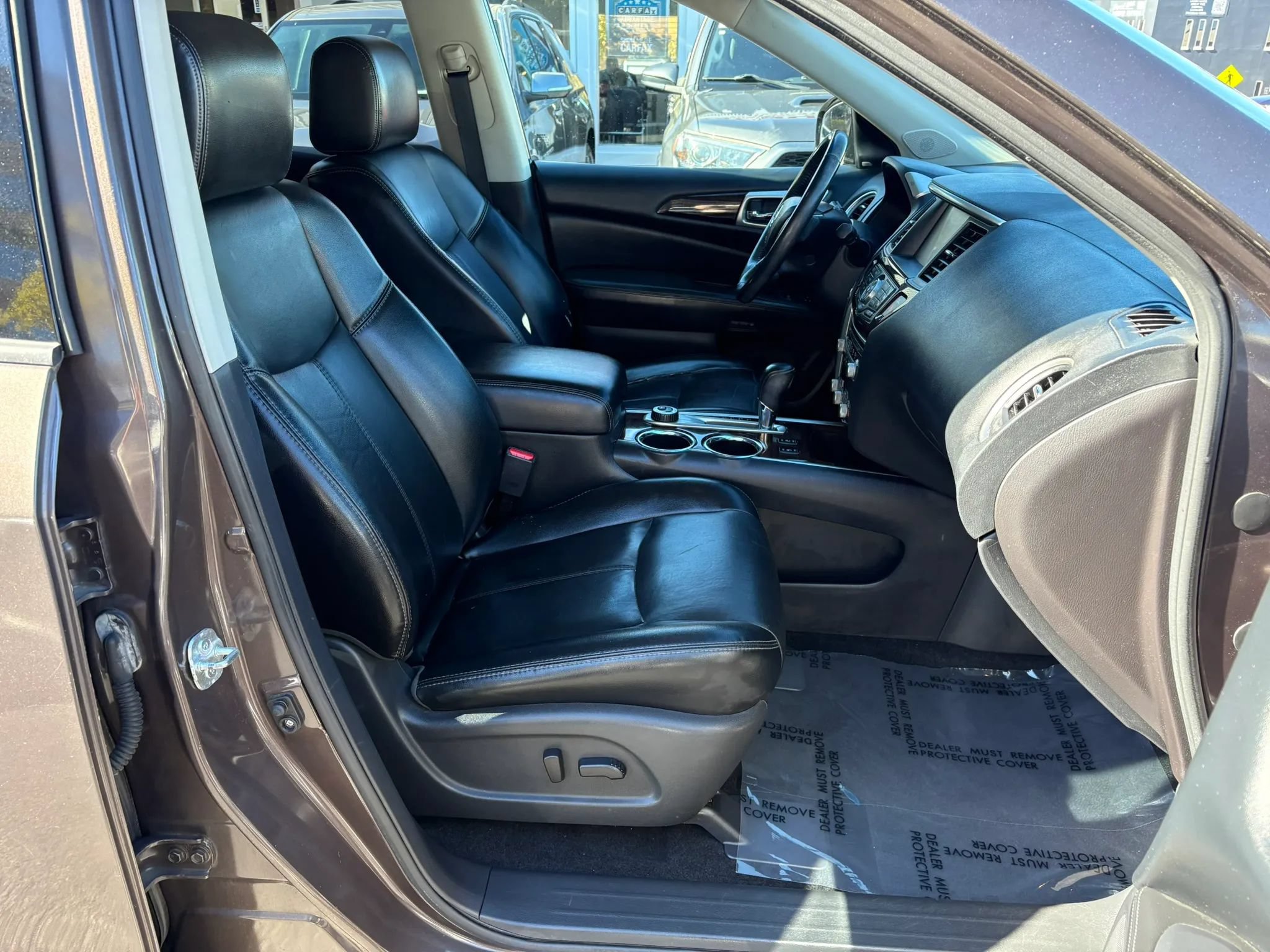 Used 2015 Nissan Pathfinder SL w/ SL Premium Package FWD image 11