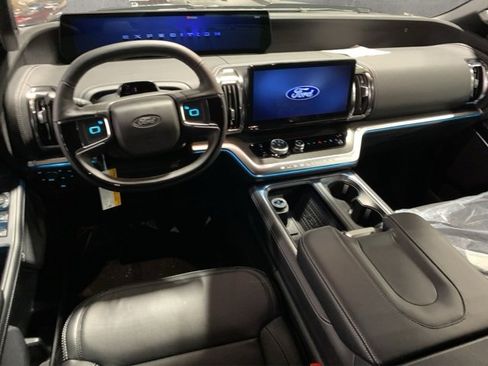 New 2025 Ford Expedition Max Platinum w/ Stealth Performance Package image 12