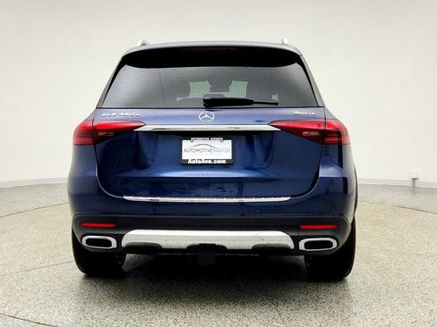 Used 2025 Mercedes-Benz GLE 450e 4MATIC w/ Driver Assistance Package image 6