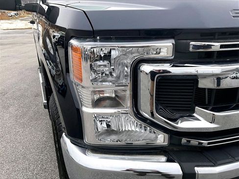 Used 2021 Ford F250 XL w/ STX Appearance Package image 31