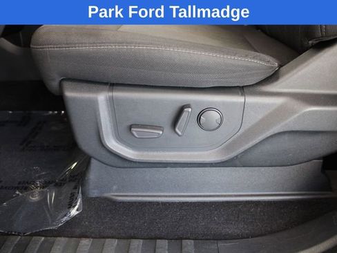 Used 2019 Ford F150 XLT w/ Equipment Group 302A Luxury AWD/4WD image 13