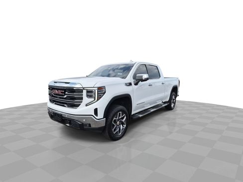 Used 2024 GMC Sierra 1500 SLT w/ SLT Premium Plus Package AWD/4WD image 4