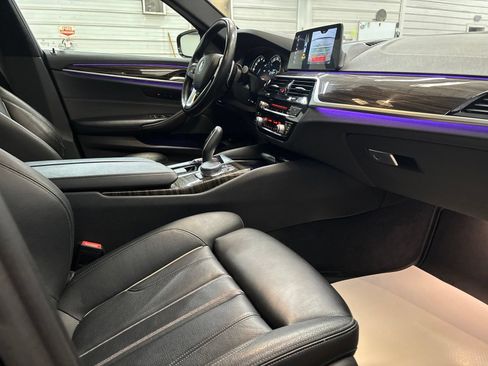 Used 2017 BMW 530i xDrive AWD/4WD image 24