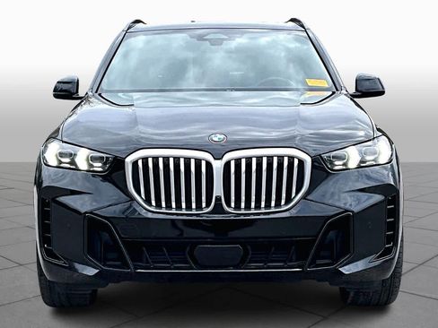 Used 2025 BMW X5 xDrive40i image 4