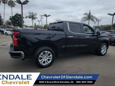 Certified 2023 Chevrolet Silverado 1500 LTZ RWD image 8