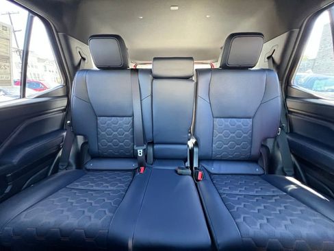 New 2026 Toyota 4Runner 4WD image 13