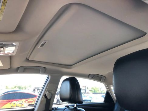 Used 2013 Toyota Avalon XLE Touring FWD image 13
