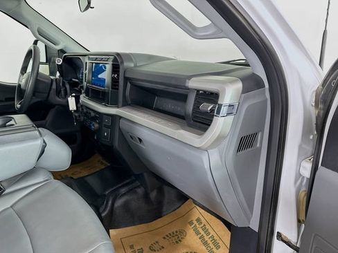 Used 2023 Ford F250 XL w/ FX4 Off-Road Package AWD/4WD image 29