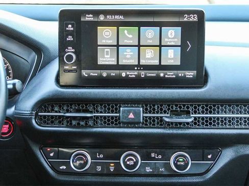 Used 2023 Honda HR-V EX-L image 15