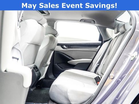 Used 2019 Honda Accord EX image 38