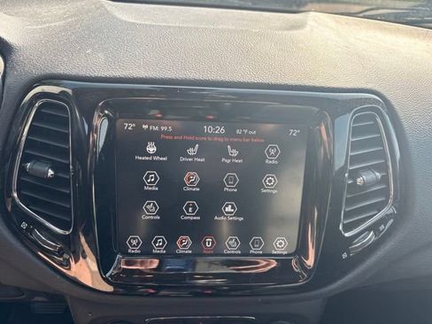 Used 2018 Jeep Compass Limited AWD/4WD image 7