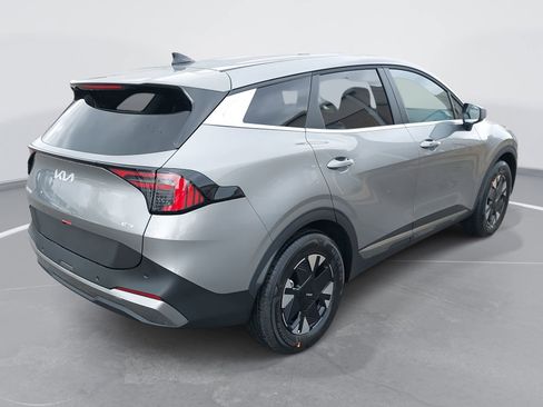 New 2026 Kia Sportage LX image 5