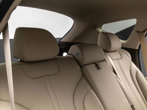 Used 2023 Genesis GV80 2.5T image 35