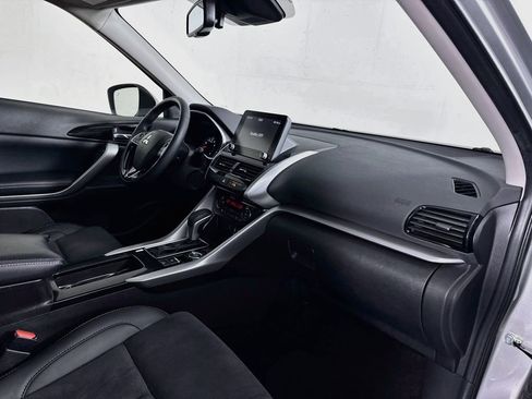 Used 2024 Mitsubishi Eclipse Cross SE AWD/4WD image 32