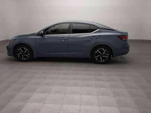 Used 2024 Nissan Sentra SV FWD image 3
