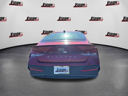 Certified 2025 Hyundai Elantra Sport image 6