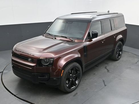 New 2026 Land Rover Defender 130 X-Dynamic SE AWD/4WD image 35