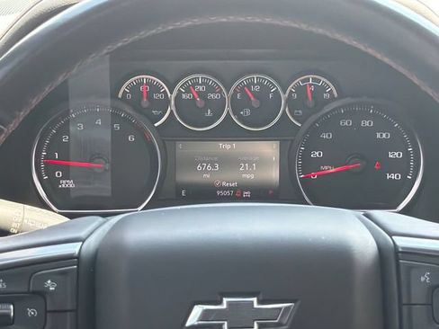 Used 2021 Chevrolet Tahoe RST AWD/4WD image 15