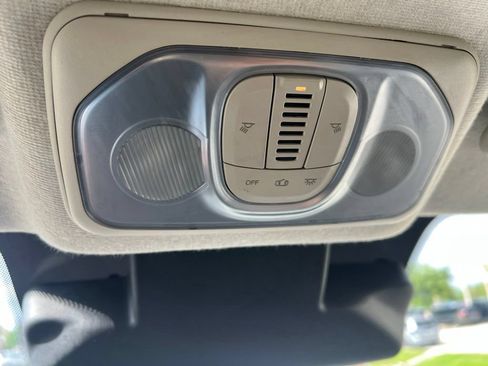 Used 2023 RAM ProMaster 2500 FWD image 33
