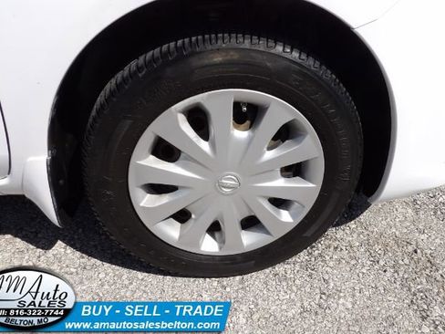 Used 2015 Nissan Versa S Plus image 17