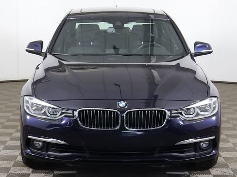 Used 2017 BMW 330i xDrive Sedan AWD/4WD image 13