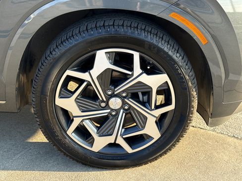 Used 2022 Hyundai Palisade Calligraphy image 13