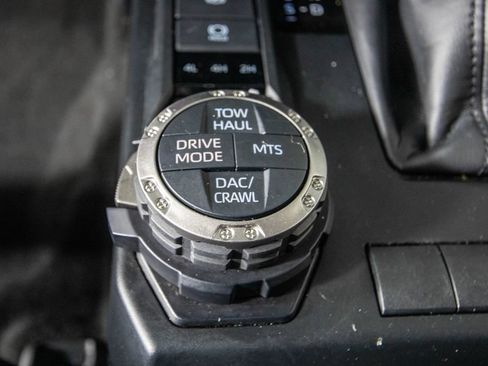Used 2025 Toyota 4Runner TRD Off-Road AWD/4WD image 27