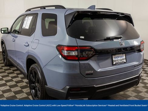 Used 2025 Honda Pilot Black Edition image 24
