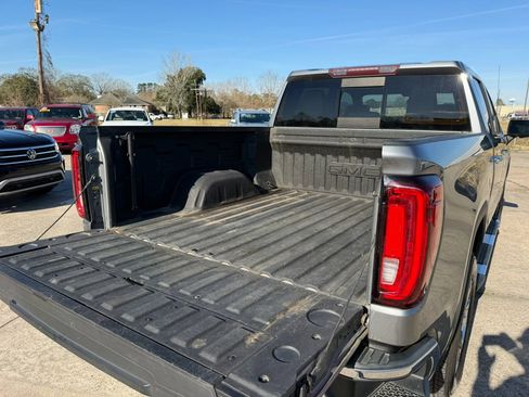 Used 2020 GMC Sierra 1500 SLT image 6